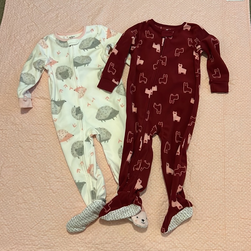 Carters 2T Fleece Footie Pajamas